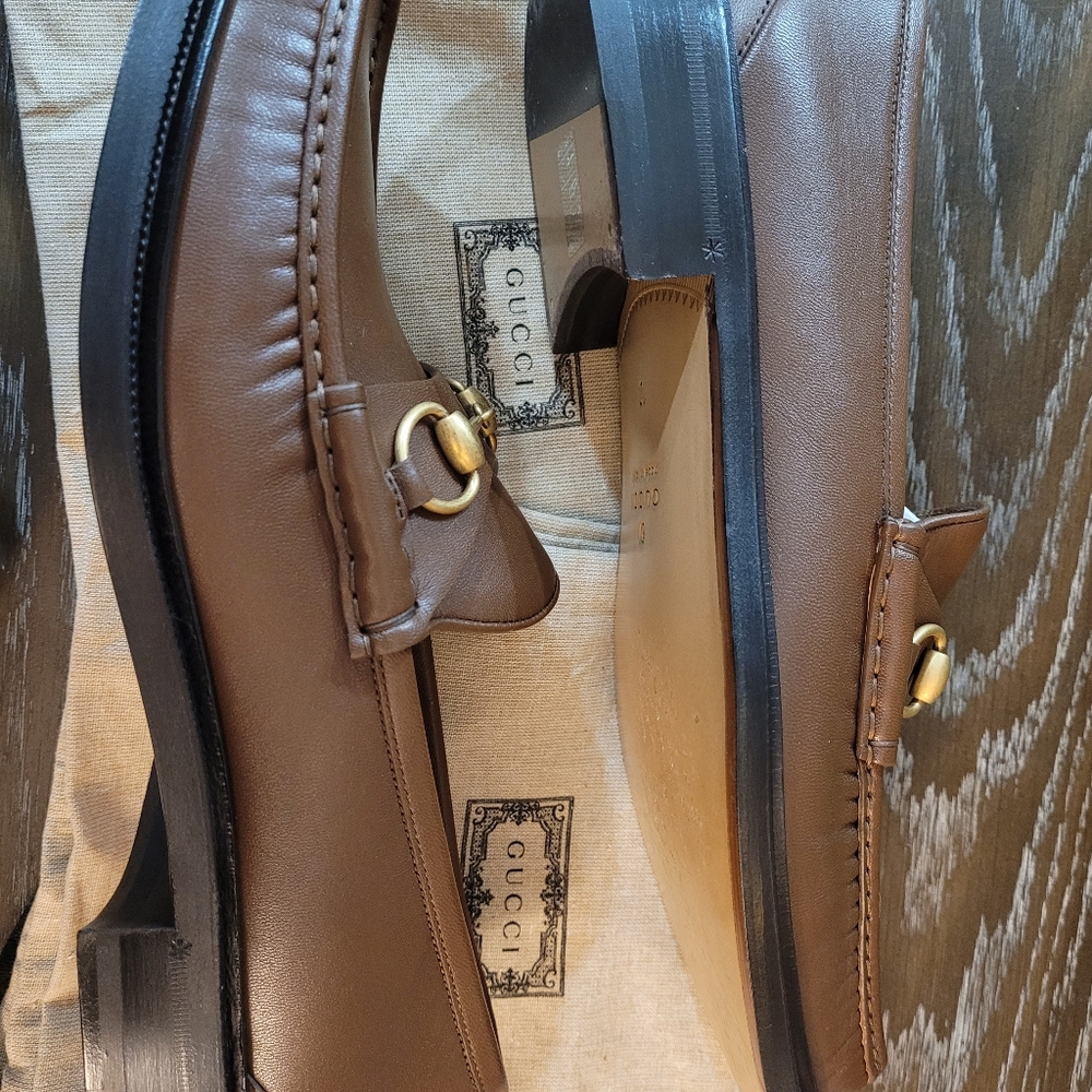 **SOLD**Gucci loafers Mandala Brown sugar  Gucci Sz10 Read Details**** - Picture 8 of 16
